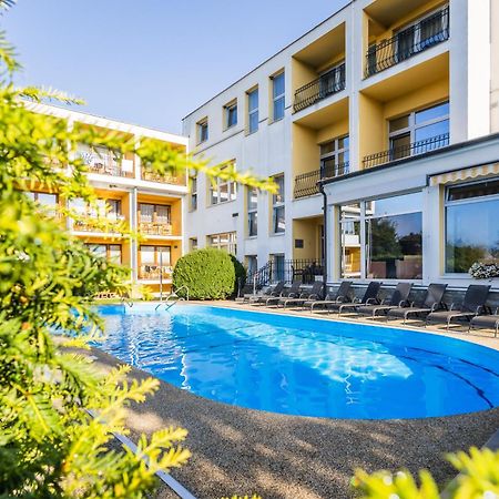 Lazensky A Wellness Hotel Nivamare Luhačovice Dış mekan fotoğraf