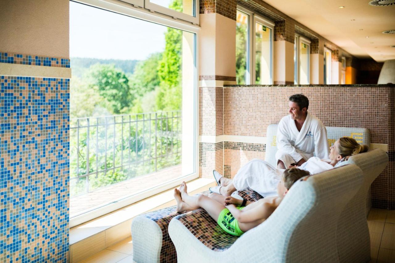 Lazensky A Wellness Hotel Nivamare Luhačovice Dış mekan fotoğraf