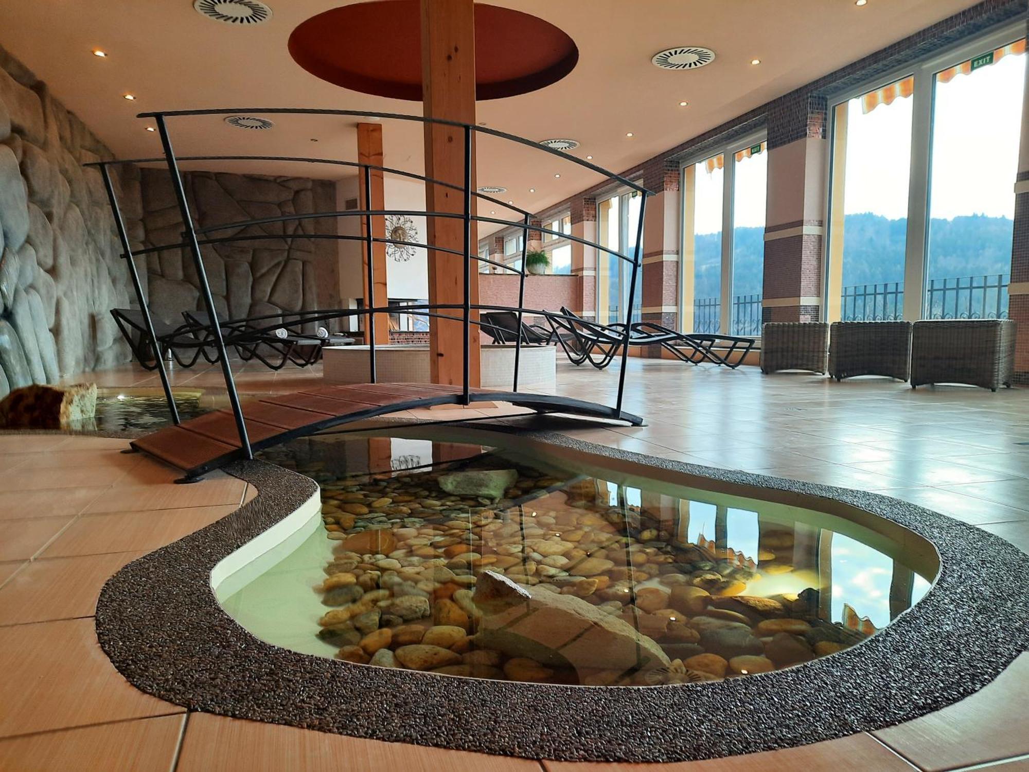 Lazensky A Wellness Hotel Nivamare Luhačovice Dış mekan fotoğraf