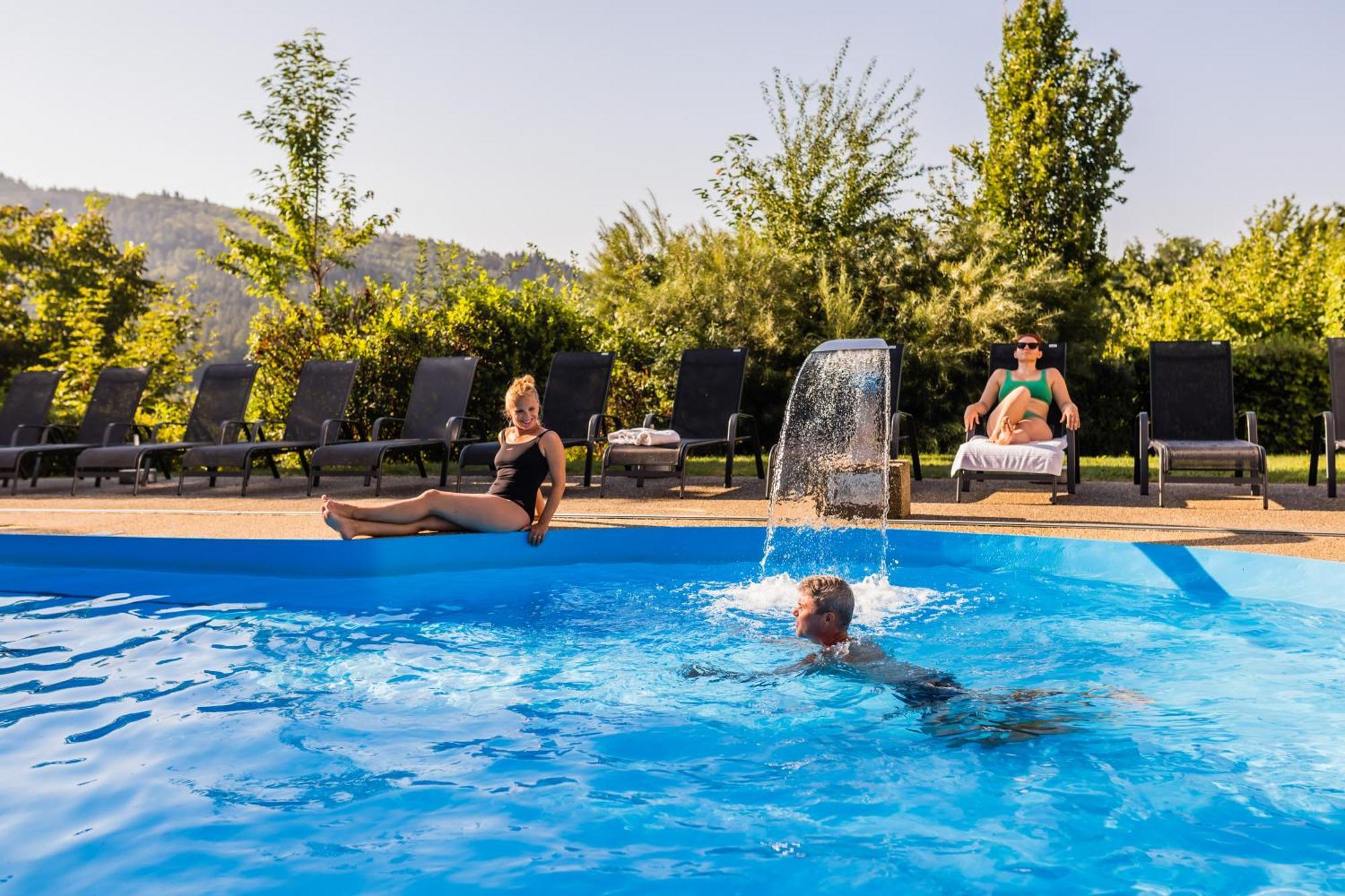 Lazensky A Wellness Hotel Nivamare Luhačovice Dış mekan fotoğraf