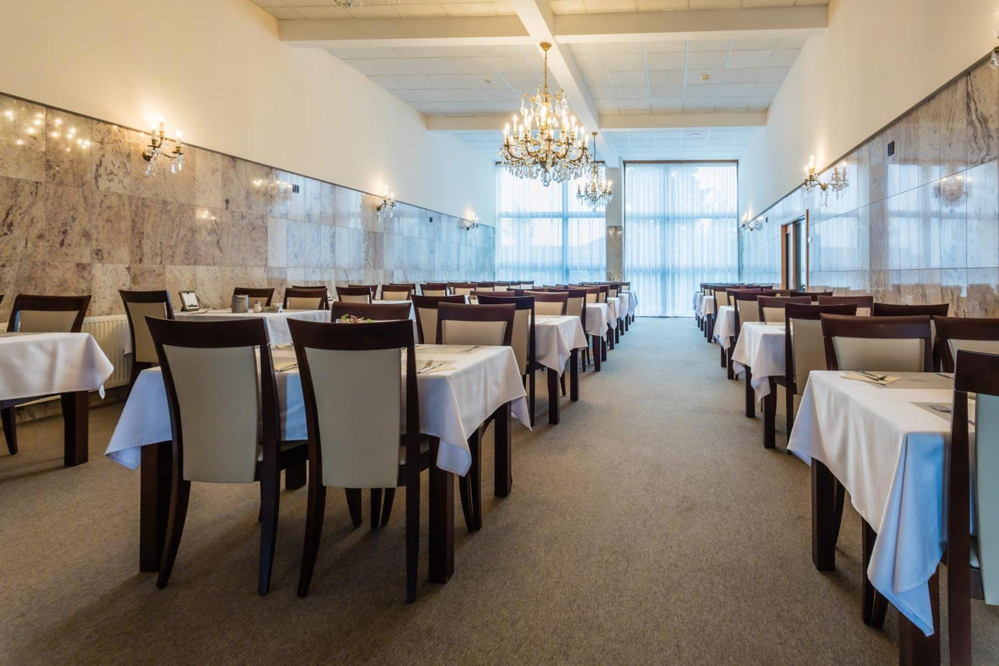 Lazensky A Wellness Hotel Nivamare Luhačovice Dış mekan fotoğraf