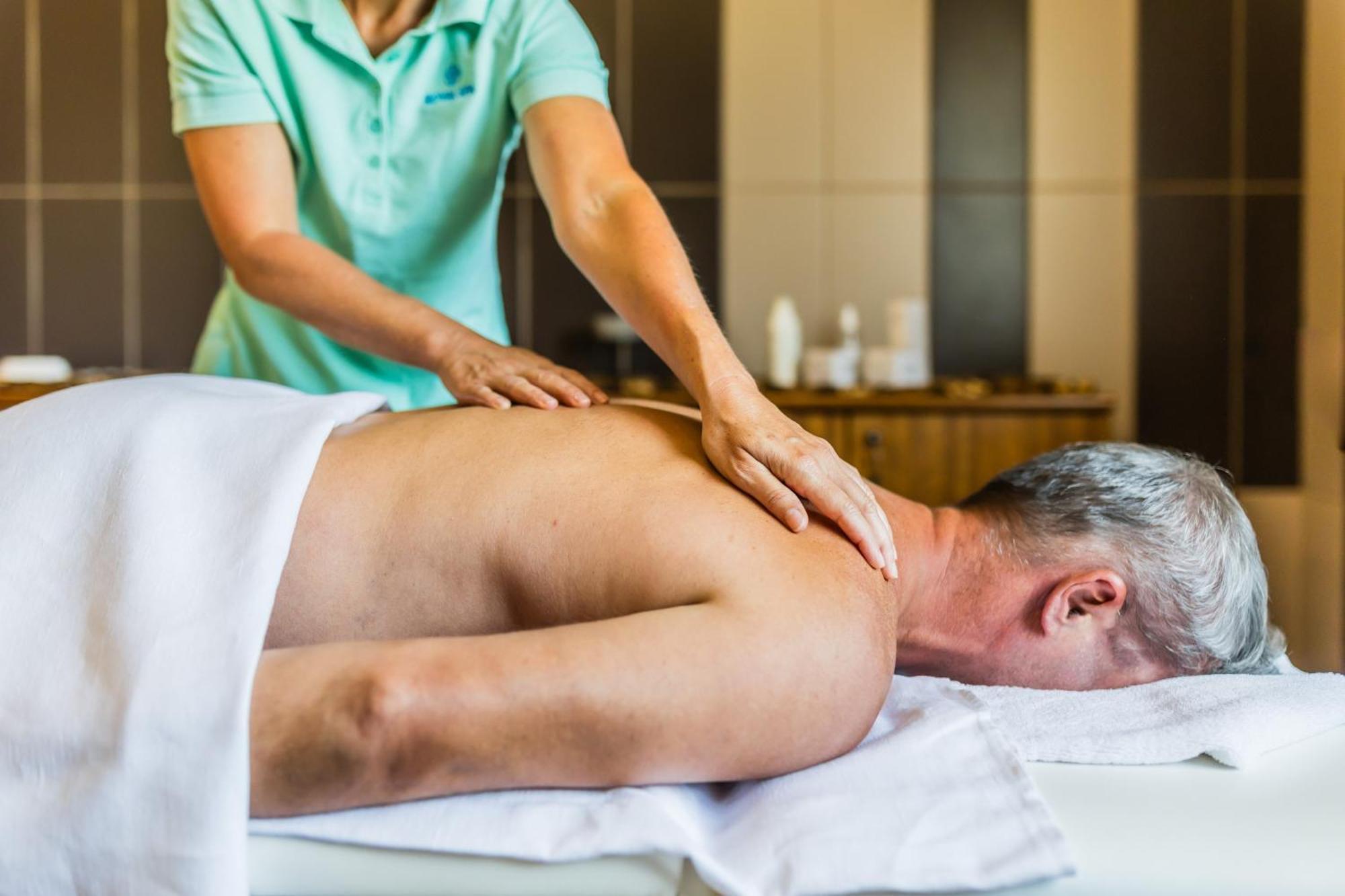 Lazensky A Wellness Hotel Nivamare Luhačovice Dış mekan fotoğraf